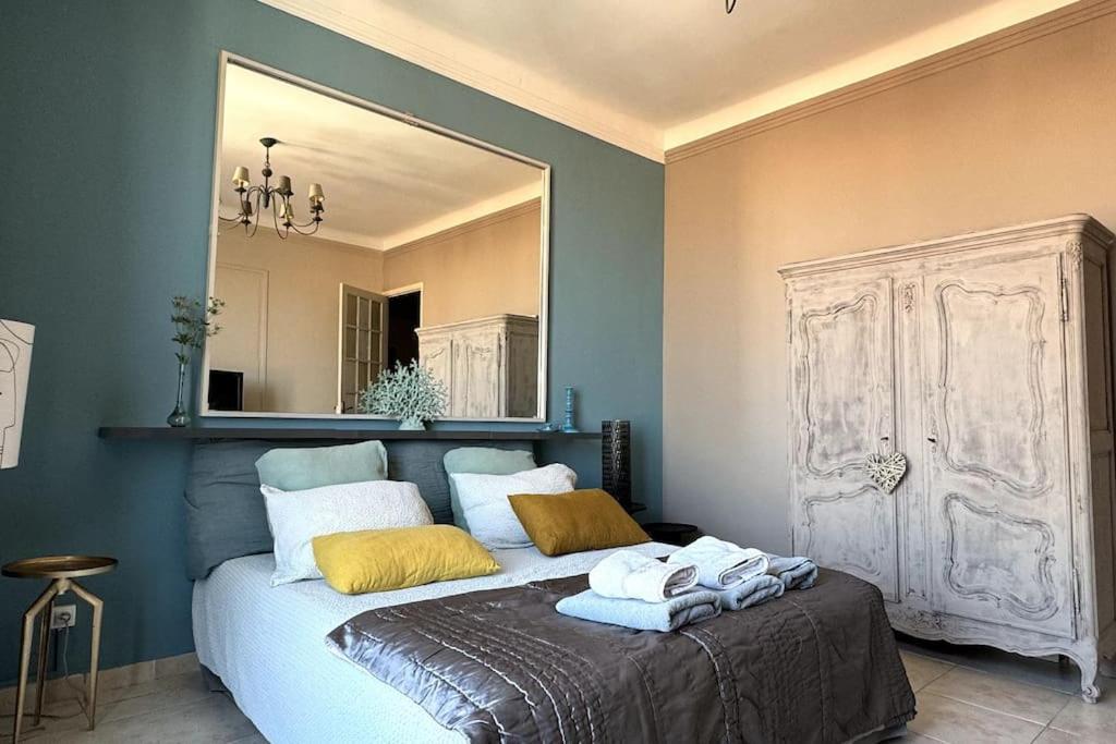 Appartement Sur Les Toits Du Vieux Port Marseille