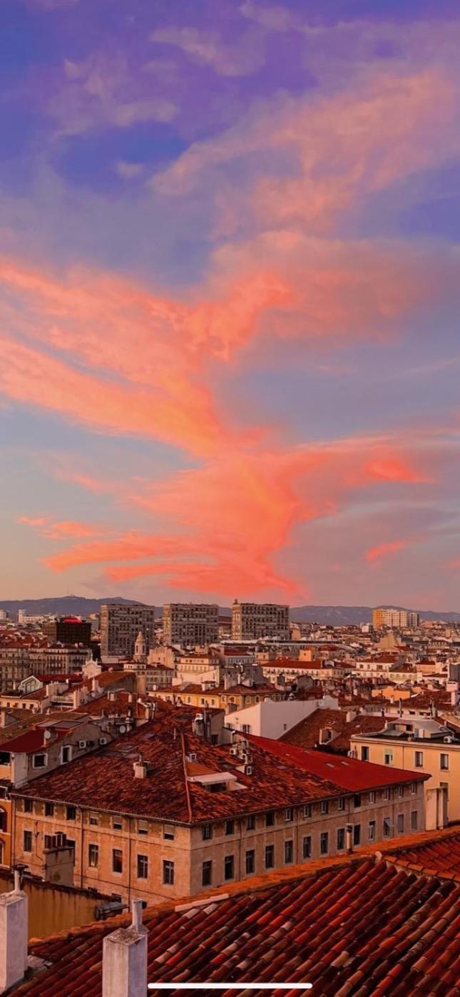 Appartement Sur Les Toits Du Vieux Port *